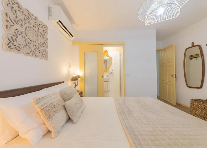 Casa Sa Noronha Old Town Guest house